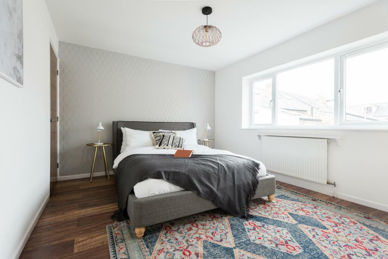 The Century Chalet - Contemporary 2Bdr Townhouse With Parking Διαμέρισμα Οξφόρδη Εξωτερικό φωτογραφία