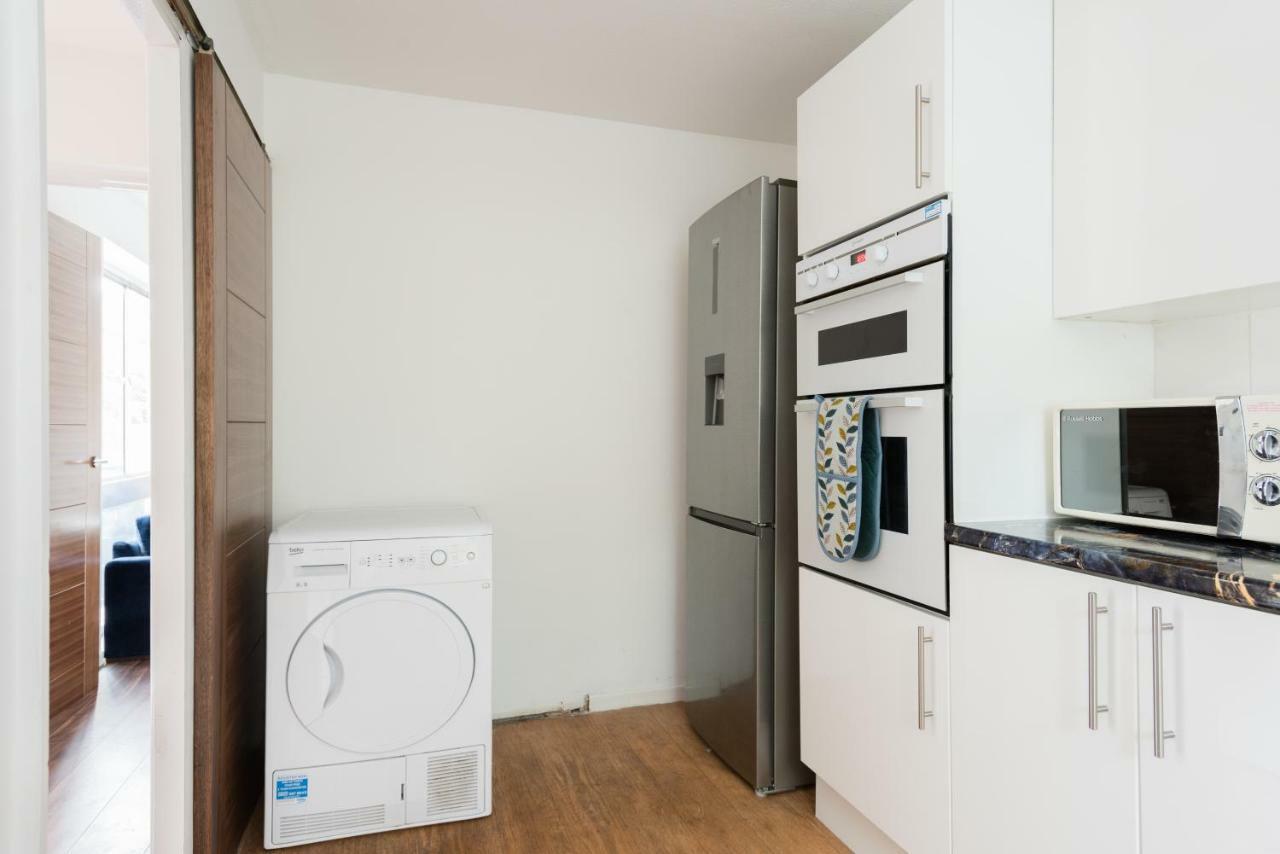 The Century Chalet - Contemporary 2Bdr Townhouse With Parking Διαμέρισμα Οξφόρδη Εξωτερικό φωτογραφία
