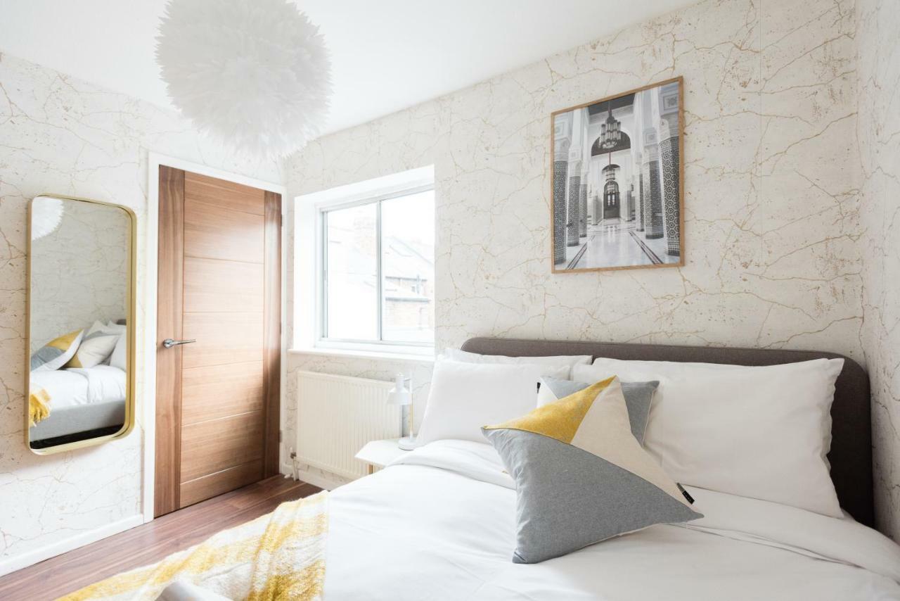 The Century Chalet - Contemporary 2Bdr Townhouse With Parking Διαμέρισμα Οξφόρδη Εξωτερικό φωτογραφία